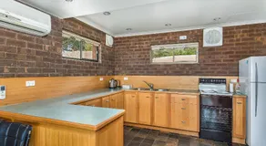 Bay Retreat Port Arthur - Image 3