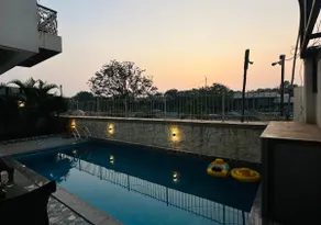 Mulberry by Masha Luxe Retreats - Image 5