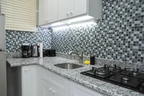 Kingston Guest Apartment at Valencia - Image 5