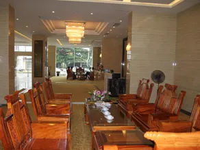 Golden Quang Tri Hotel - Image 3