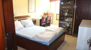 Service Apartments, Park Street, Calcutta - Image 2