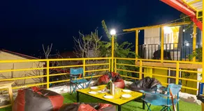 Lushtree Backpackers - Hostel & Cafe - Image 3
