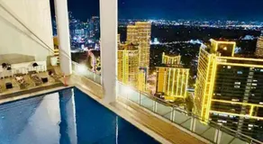 Aveline Suites Aesthetic Skydeck View ACQUA Private Residences near Rockwell Makati - Image 3