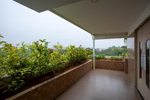 Chetinaad Courtyard - Image 2