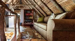 Stone cottage in Haarties - Image 2