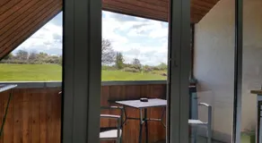 Ferienwohnung 19 im Strandhaus Lobbe - Image 2