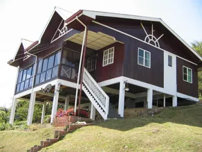 Strawberry Garden Hotel - Image 4