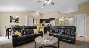 Remodeled, Charming Retreat on the City's Doorstep - Image 4