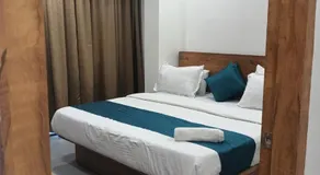 Hotel Vatika Inn - Image 5