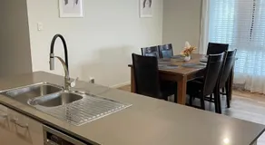 Modern Four Bedroom Holiday Home Available in Deebing Heights - Image 2