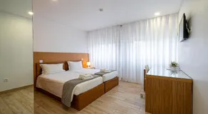 Central Suites - Image 2