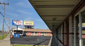 Sterling Inn near IAG Airport - Image 4