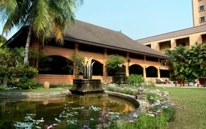 Holiday Garden Hotel - Image 5