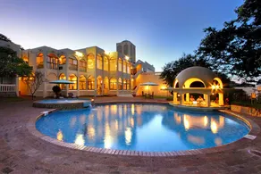 Victoria Falls Rainbow Hotel - Image 2