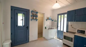 Cottage on the Sea - Image 5