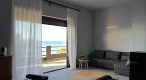 hellofrom Beach House - Image 2