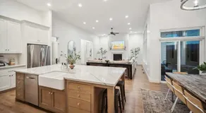Luxe Family Retreat with Private Pickleball a Large Swim Spa indoor Movie Theatre 2 Outdoor Firepits a Home Gym and more - Image 4