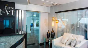 Modern and centric Apartment with pool and gym at Downtown - Image 3