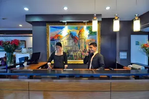 M Citi Suites - Image 5