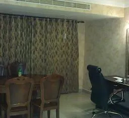 Hotel Sea Palace - Image 5