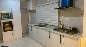 Tasteful 5 bedroom , 2 kitchen, 2 living-room - Image 5