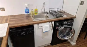 Washingtons Emerald 2 bed executive Apartment - Image 3