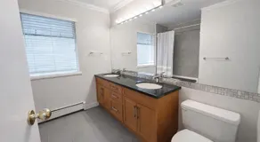 Point Grey house - Image 4