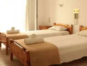 Marina Hotel - Image 2