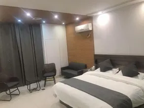 Baoyi Business Hotel - Image 3