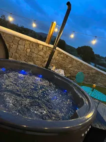 The Rocks - Luxury Glamping Resort - Image 3