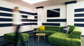 SKY Hotel Cloppenburg - Image 4