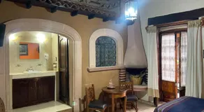 Hotel Los Escudos - Image 2