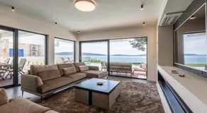 Beachfront Villa with Heated Infinity Pool and Direct Sea Access Kastela near Split - Image 3