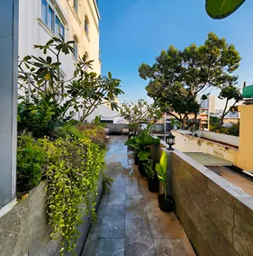 KAS Milestone Premium Hotel - Image 5