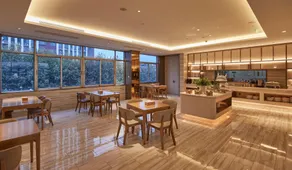 Ji Hotel Hanzhong Central Square - Image 4