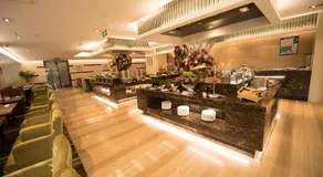 Suzhou Sun Plaza Hotel - Image 4