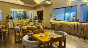 Hotel Suiza - Image 3