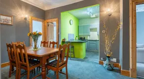 Bridge View Apartments - Image 5