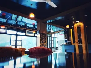 Hotel Blue Moon - Image 3