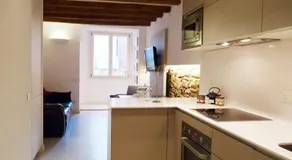 Poble Sec Apartments - Image 2