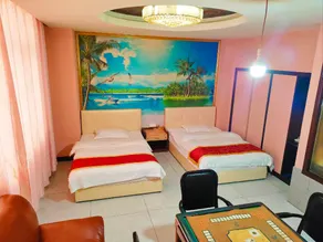 Shenghui Hotel - Image 4
