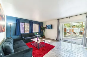 The Avenida Condominiums - Image 4