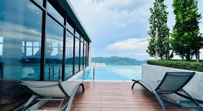 Luxury 2BR Rooftop Infinity Pool 8 Pax airport usm - Image 2