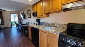 FIRST FLOOR CORNER Suite w/ Private Patio! 158 - Image 5