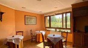 Hotel Hostería de Monzón - Image 4