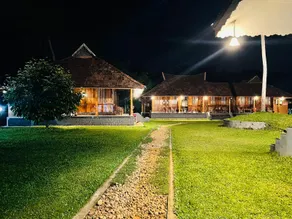 7th Heaven Serviced Villas - Image 4
