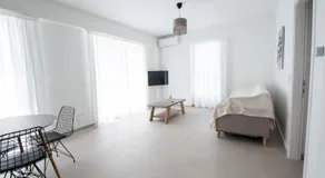 Ennea suites-Earth suite - Image 2
