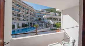 Ambassador Apartments - Image 4