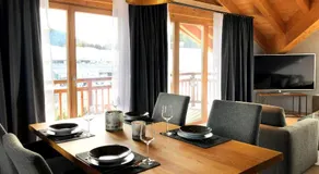 Apartamento vacacional con sauna y jacuzzi | Vistas a la montaña - Image 3