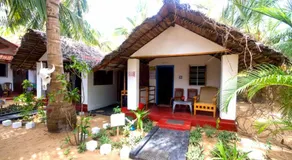 Star Rest Surf Camp Arugambay - Image 2